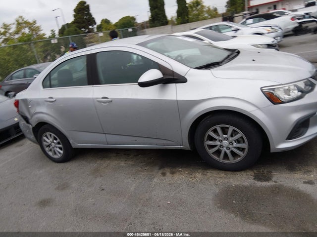 Chevrolet Sonic Lt Auto 2017 1G1JD5SG3H4124275 Image 13