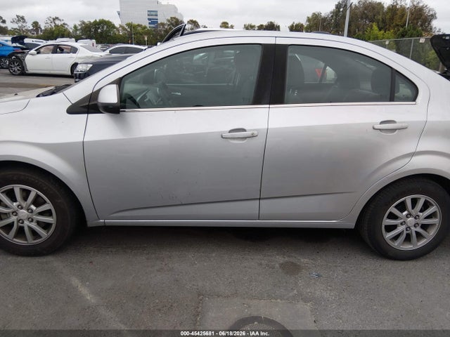 Chevrolet Sonic Lt Auto 2017 1G1JD5SG3H4124275 Image 14