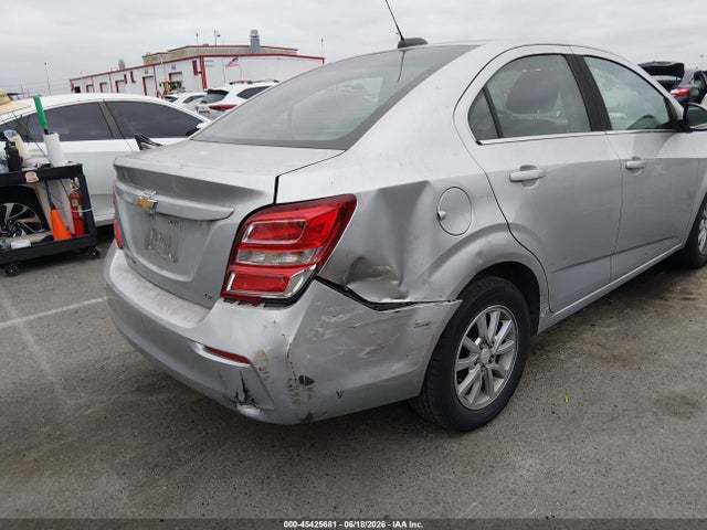 Chevrolet Sonic Lt Auto 2017 1G1JD5SG3H4124275 Image 6