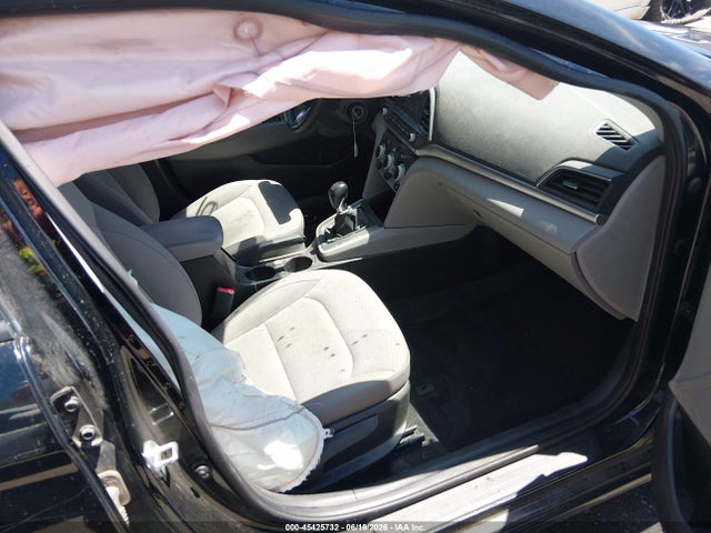 Hyundai ELANTRA SE 2019 KMHD74LF7KU837548 Image 5