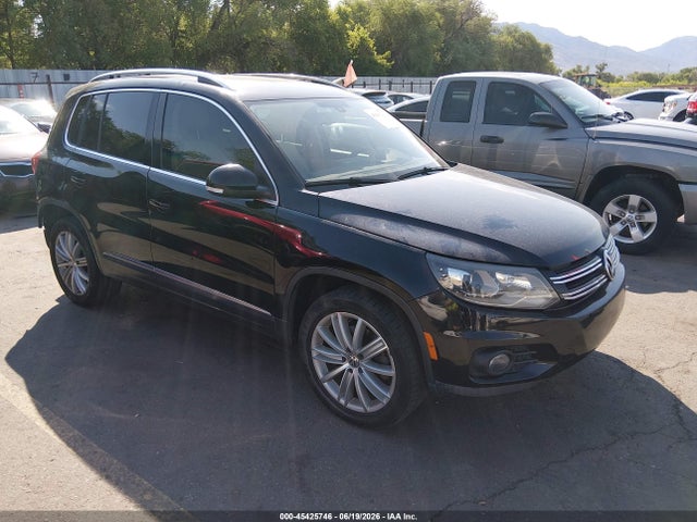 Volkswagen TIGUAN SE 2016 WVGAV7AX5GW528324 zdjęcie główne
