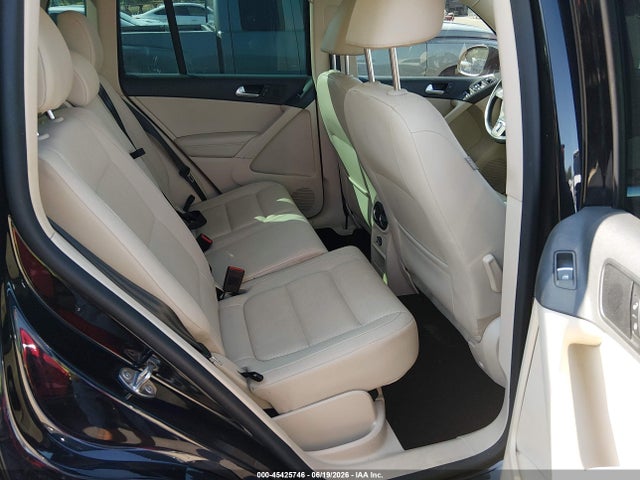 Продажа на аукционе авто 2016 Volkswagen Tiguan Se, vin: WVGAV7AX5GW528324, номер лота: 45425746