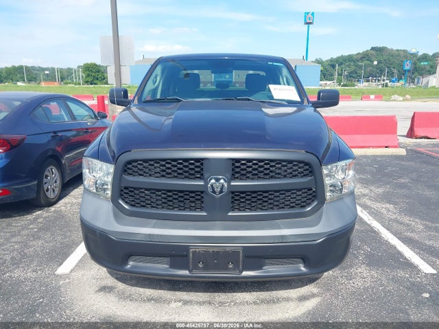 1C6RR6KG6JS298609 RAM 1500 Tradesman 4x2 5&#039;7 Box