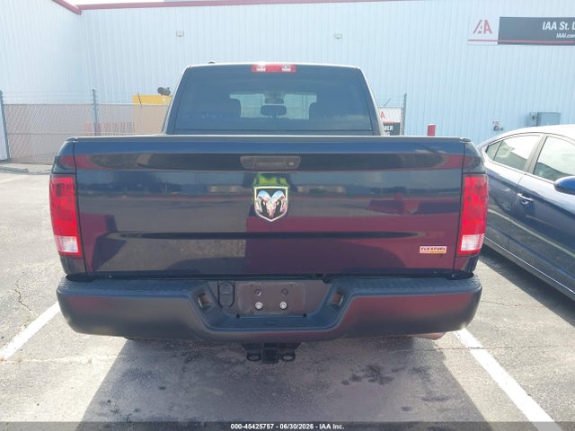 1C6RR6KG6JS298609 RAM 1500 Tradesman 4x2 5&#039;7 Box