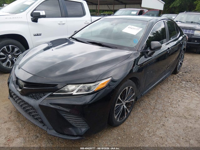 4T1B11HK5JU066812 Toyota CAMRY SE