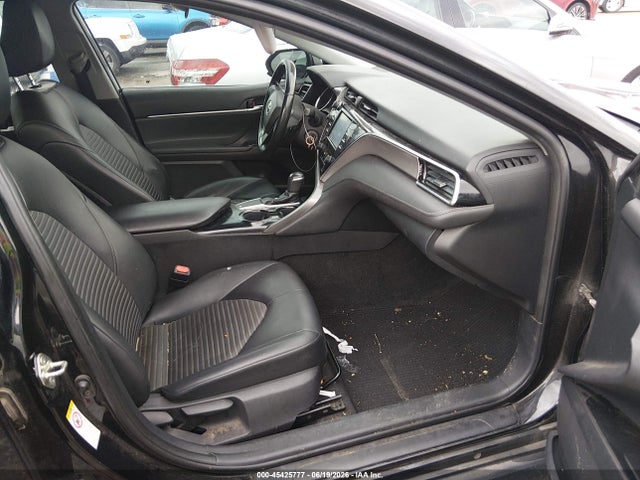 4T1B11HK5JU066812 Toyota CAMRY SE