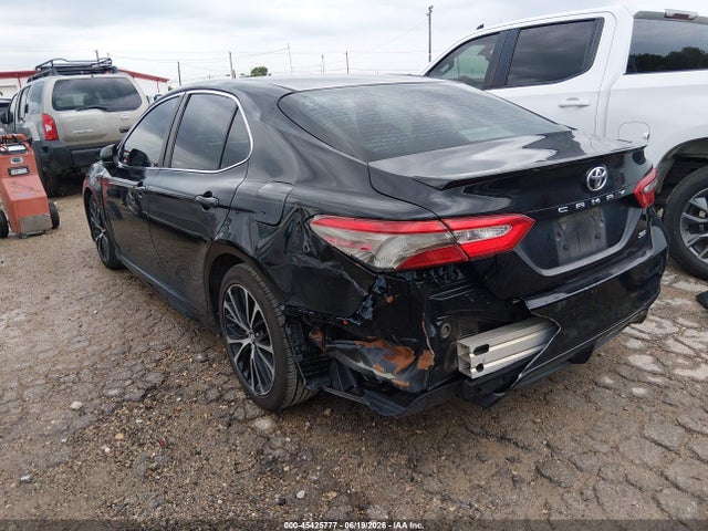 4T1B11HK5JU066812 Toyota CAMRY SE