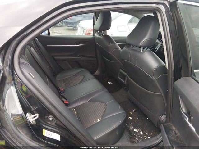 4T1B11HK5JU066812 Toyota CAMRY SE