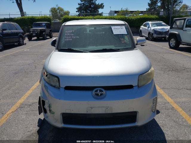 Scion XB 2014 JTLZE4FE5EJ052331 Image 12