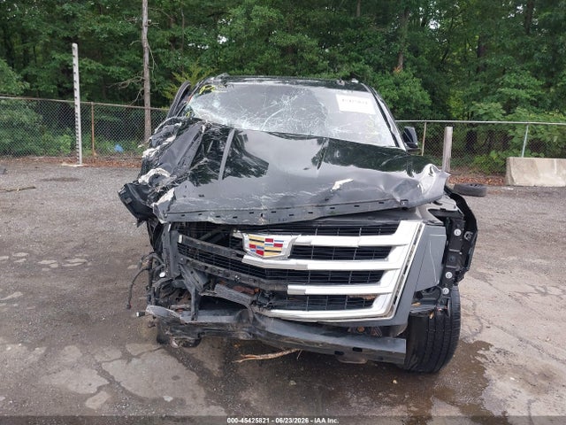 Продажа на аукционе авто 2017 Cadillac Escalade Esv Premium Luxury, vin: 1GYS4JKJ9HR400102, номер лота: 45425821