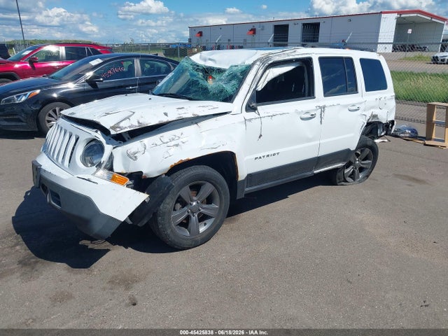 Продаж на аукціоні авто 2015 Jeep Patriot High Altitude Edition, vin: 1C4NJPFA8FD274642, номер лоту: 45425838