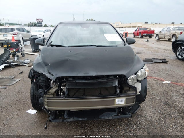 1G1JC5SH0G4153341 Chevrolet Sonic Lt Auto