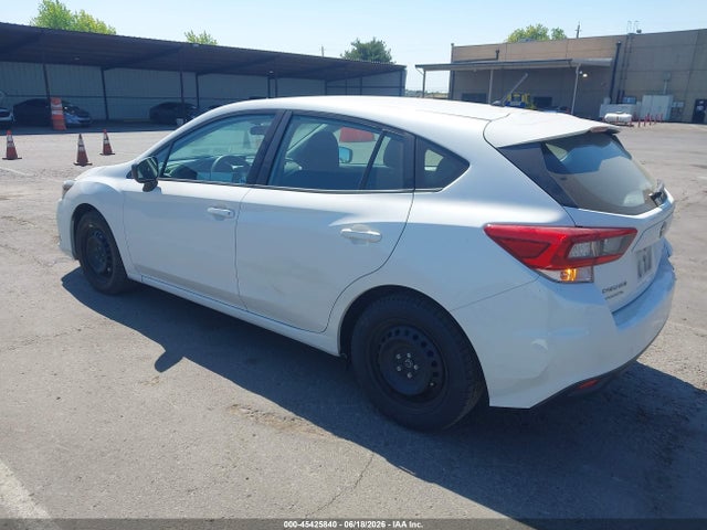45425840 :رقم المزاد ، 4S3GTAB60N3700751 vin ، 2022 Subaru Impreza Base 5-door مزاد بيع