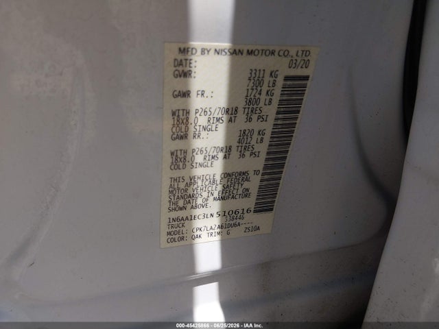 1N6AA1EC3LN510616 Nissan Titan S 4x4