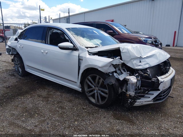 Aukcja sprzedaży 2017 Volkswagen Passat 1.8t R-line, vin: 1VWDT7A32HC030697, numer aukcji: 45425909