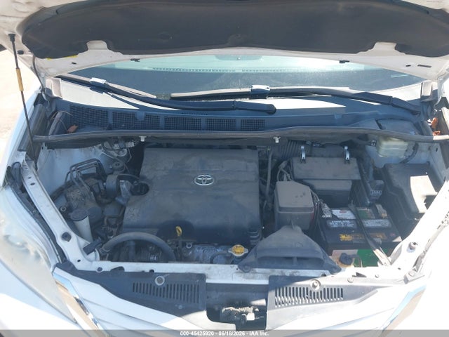 Toyota Sienna Le 8 Passenger 2015 5TDKK3DC8FS632307 Image 10
