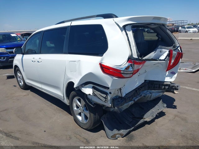 Toyota Sienna Le 8 Passenger 2015 5TDKK3DC8FS632307 Image 3