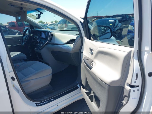 Toyota Sienna Le 8 Passenger 2015 5TDKK3DC8FS632307 Image 5