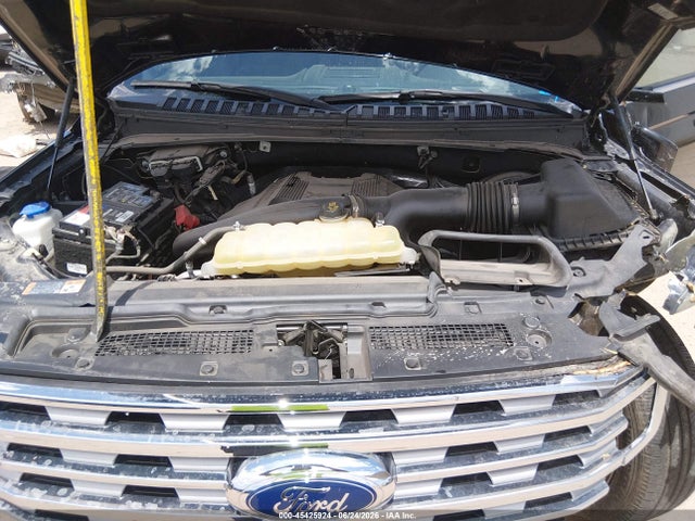 Ford Expedition Limited 2019 1FMJU1KT4KEA74500 Image 10