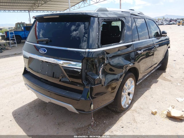Ford Expedition Limited 2019 1FMJU1KT4KEA74500 Image 4