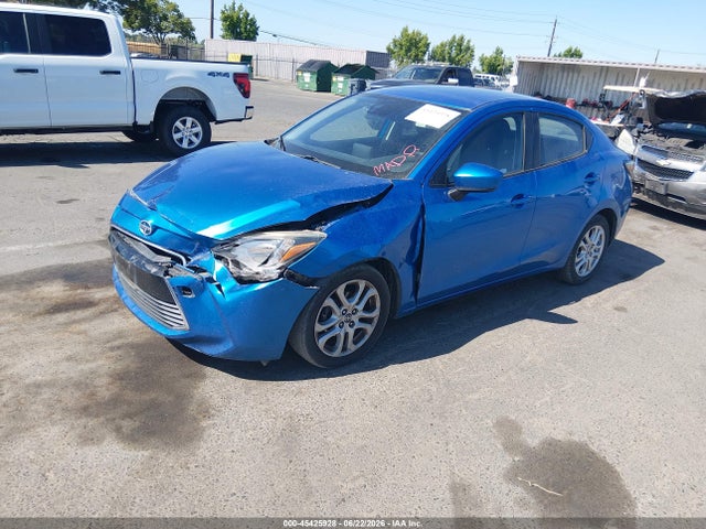 Scion IA 2016 3MYDLBZV0GY127691 Image 2