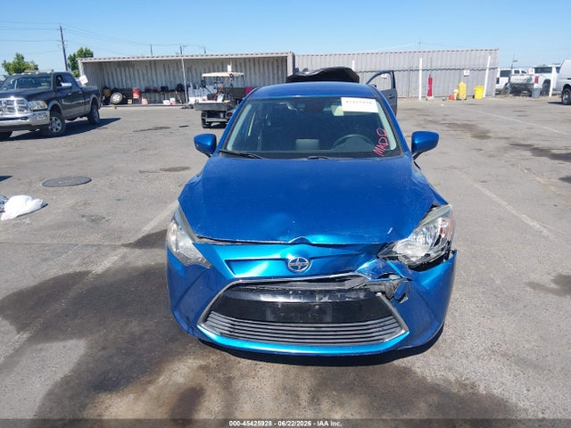 Scion IA 2016 3MYDLBZV0GY127691 Image 6