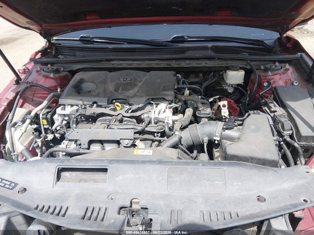 4T1B11HK8JU656583 Toyota CAMRY SE
