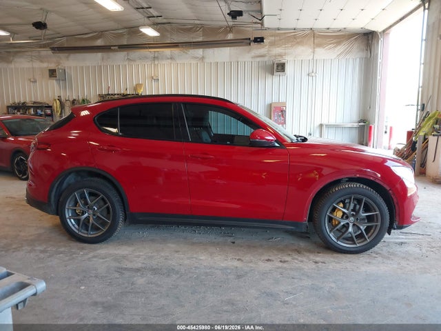 Продажа на аукционе авто 2018 Alfa Romeo Stelvio Ti Sport Awd, vin: ZASFAKNN1J7C00084, номер лота: 45425980