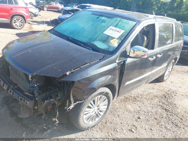 45425982 :رقم المزاد ، 2C4RC1CG1DR641750 vin ، 2013 Chrysler Town & Country Touring-l مزاد بيع