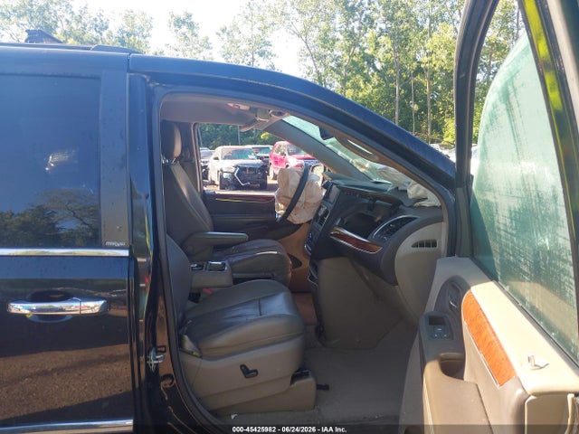 45425982 :رقم المزاد ، 2C4RC1CG1DR641750 vin ، 2013 Chrysler Town & Country Touring-l مزاد بيع