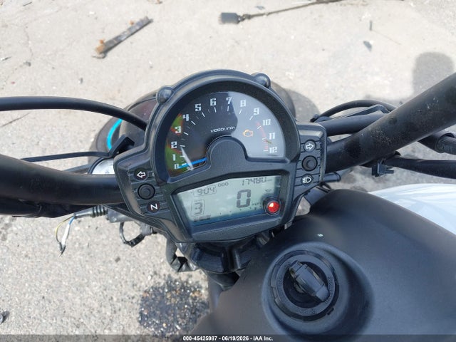 Продаж на аукціоні авто 2021 Kawasaki En650 C, vin: JKAENEC14MDA03939, номер лоту: 45425987