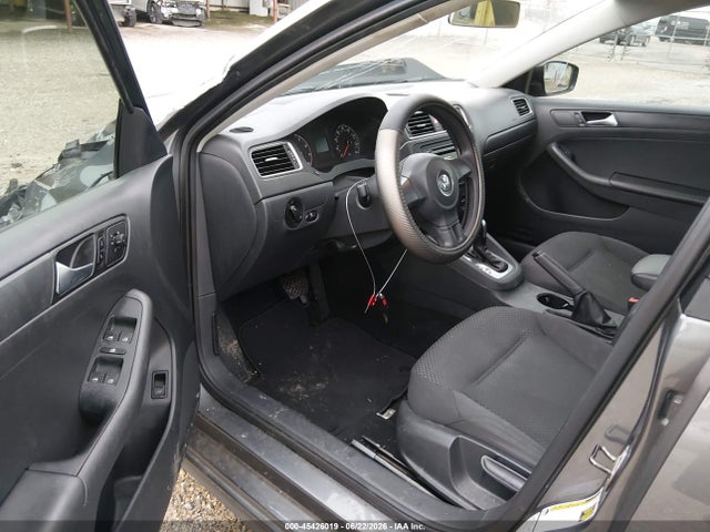 2014 Volkswagen Jetta 2.0l S მანქანა იყიდება აუქციონზე, vin: 3VW2K7AJ5EM288392, აუქციონის ნომერი: 45426019