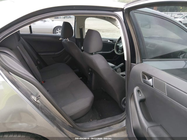 2014 Volkswagen Jetta 2.0l S მანქანა იყიდება აუქციონზე, vin: 3VW2K7AJ5EM288392, აუქციონის ნომერი: 45426019