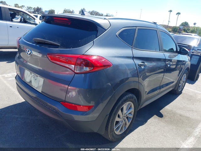 Hyundai TUCSON SEL 2018 KM8J33A47JU768921 Image 4
