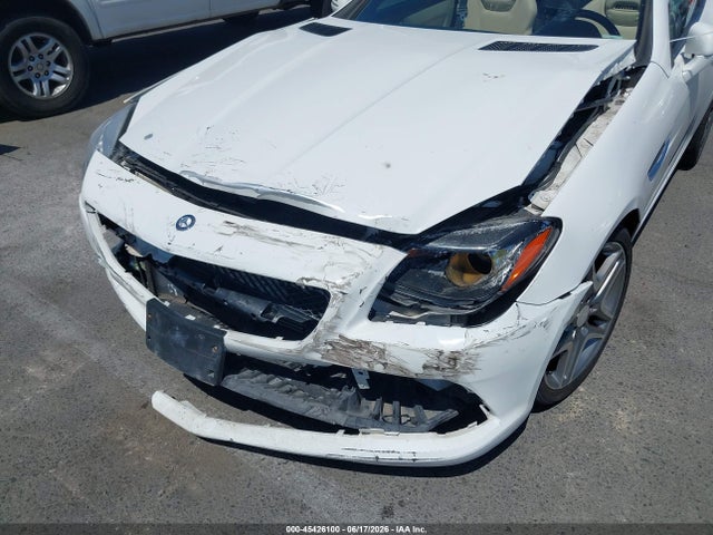 Mercedes-Benz SLK 250 2015 WDDPK4HA6FF097441 Image 6