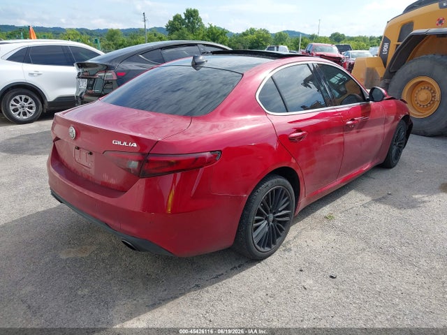 45426116 :رقم المزاد ، ZARFAEEN8H7550242 vin ، 2017 Alfa Romeo Giulia Ti Awd مزاد بيع