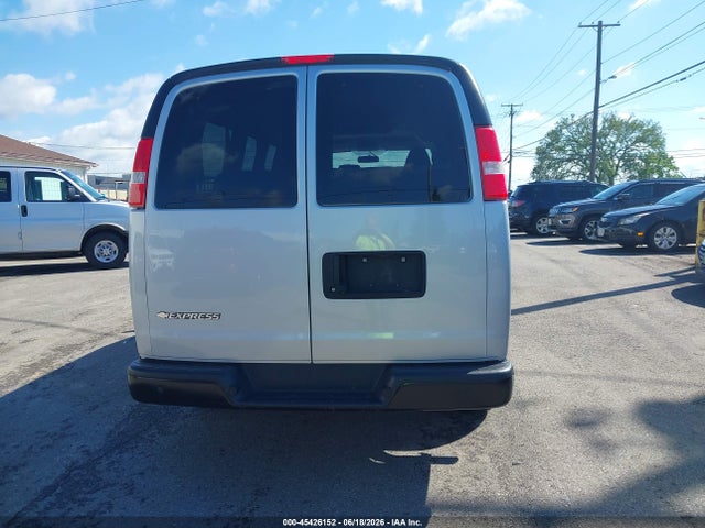 2020 Chevrolet Express Passenger Rwd 2500 Regular Wheelbase Ls მანქანა იყიდება აუქციონზე, vin: 1GAWGEFP3L1266384, აუქციონის ნომერი: 45426152