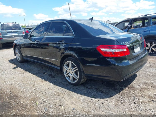 2010 Mercedes-benz E 550 მანქანა იყიდება აუქციონზე, vin: WDDHF7CB2AA120536, აუქციონის ნომერი: 45426157