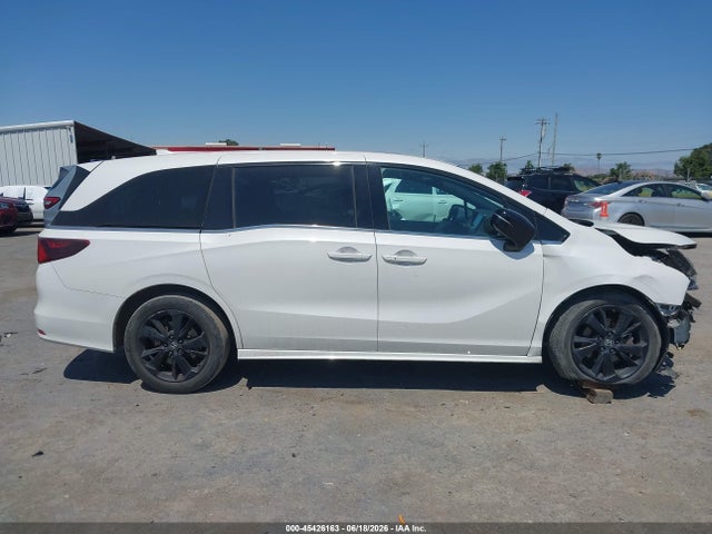 5FNRL6H79PB064827 Honda Odyssey Sport