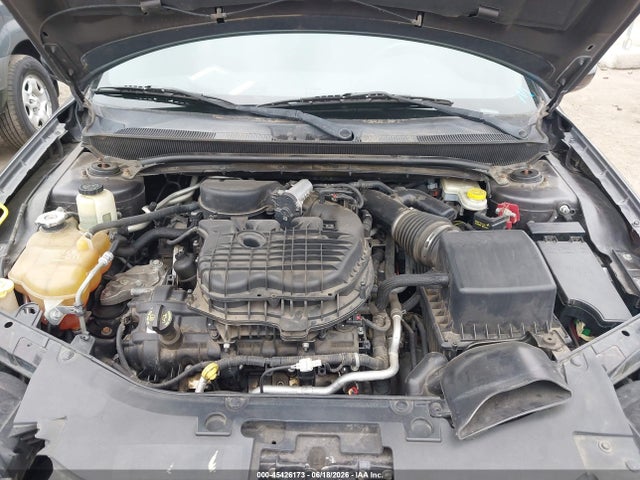 Chrysler 200 Touring 2014 1C3CCBBG7EN186855 Image 10