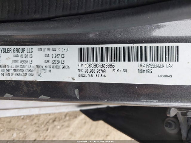 Chrysler 200 Touring 2014 1C3CCBBG7EN186855 Image 9
