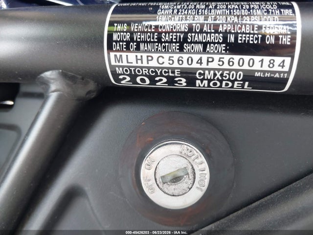 MLHPC5604P5600184 Honda CMX500