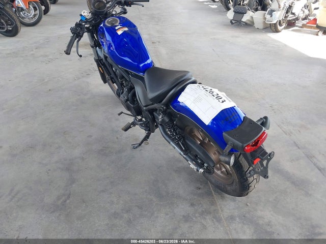 MLHPC5604P5600184 Honda CMX500