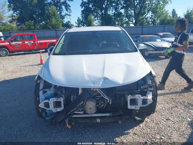 Продаж на аукціоні авто 2017 Chrysler Pacifica Lx, vin: 2C4RC1CG1HR500442, номер лоту: 45426269