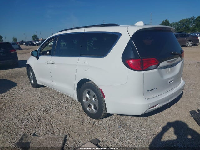 Продаж на аукціоні авто 2017 Chrysler Pacifica Lx, vin: 2C4RC1CG1HR500442, номер лоту: 45426269