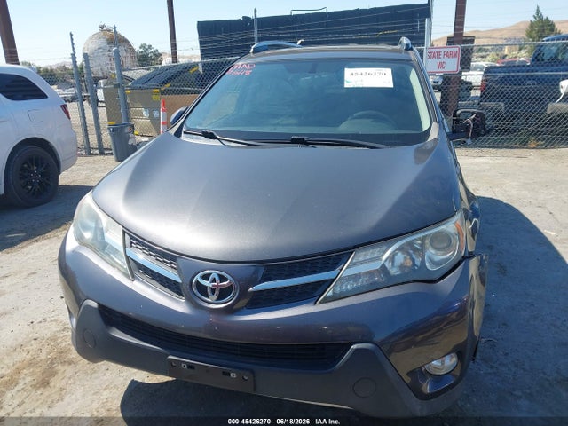 JTMWFREV9FJ052361 Toyota Rav4 Xle