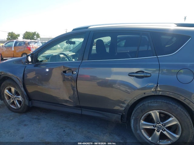 JTMWFREV9FJ052361 Toyota Rav4 Xle