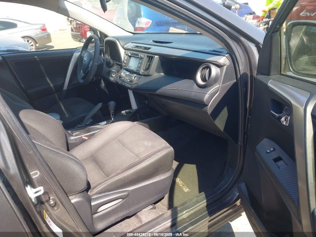 JTMWFREV9FJ052361 Toyota Rav4 Xle
