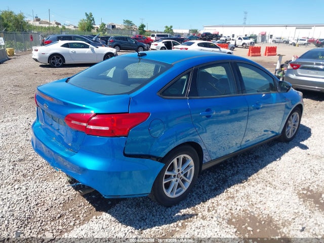 Продажа на аукционе авто 2015 Ford Focus Se, vin: 1FADP3F26FL213670, номер лота: 45426286