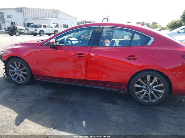 2019 Mazda Mazda3 Premium Package მანქანა იყიდება აუქციონზე, vin: 3MZBPAEM9KM100682, აუქციონის ნომერი: 45426287